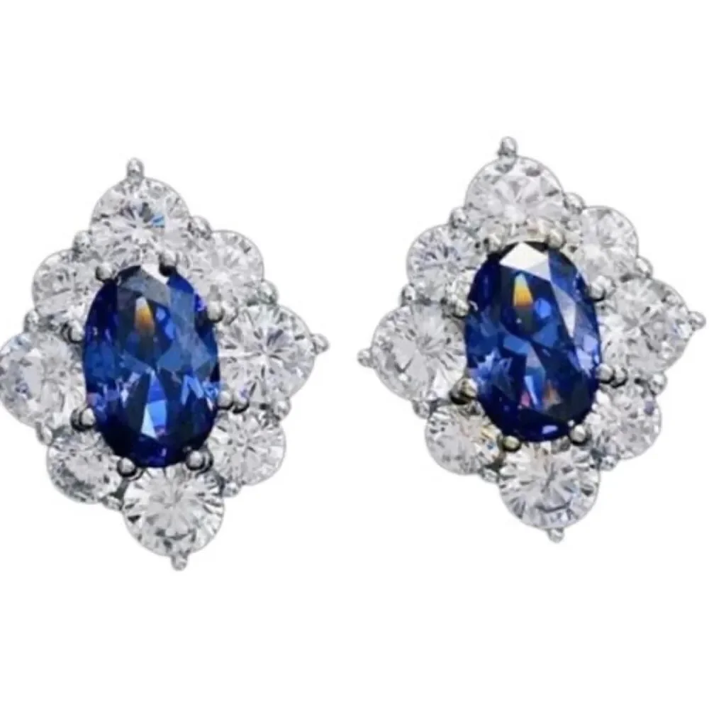 The Royal 925 Sapphire are Cubic zirconium estate inspired stud earrin…